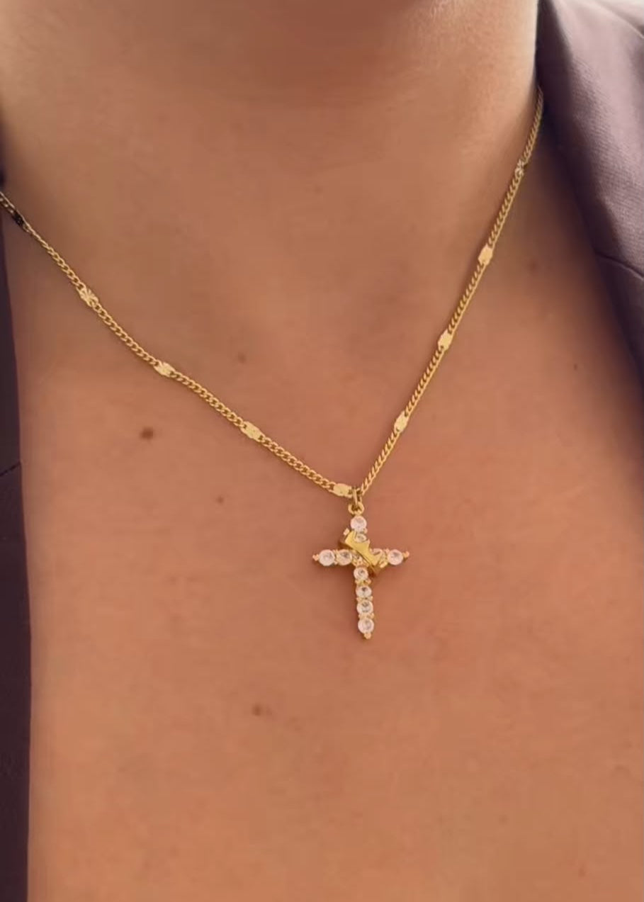 CADENA CON DESTELLOS + CRUZ CORONA + PULSERA DE BALIMES + CANDOGAS + Topos Balin GRATIS
