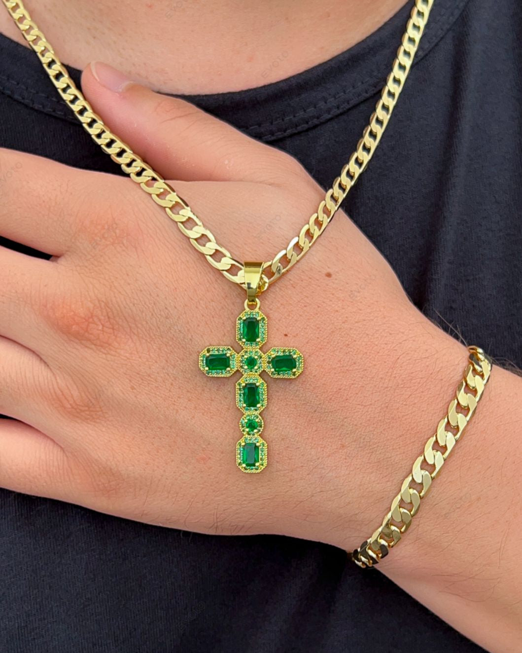 Cadena Cubana (60CM 4MM) + Dije Cristal Verde + PULSERA GRATIS